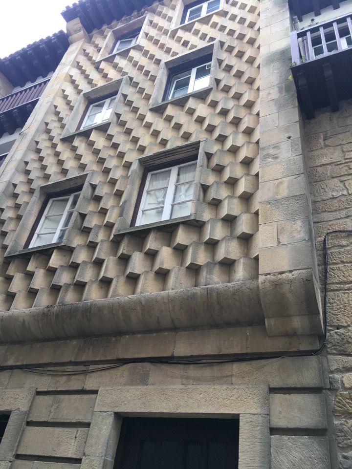 Fachada cúbica