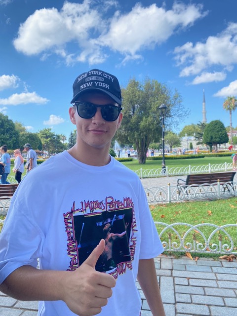 Rubén en la cola