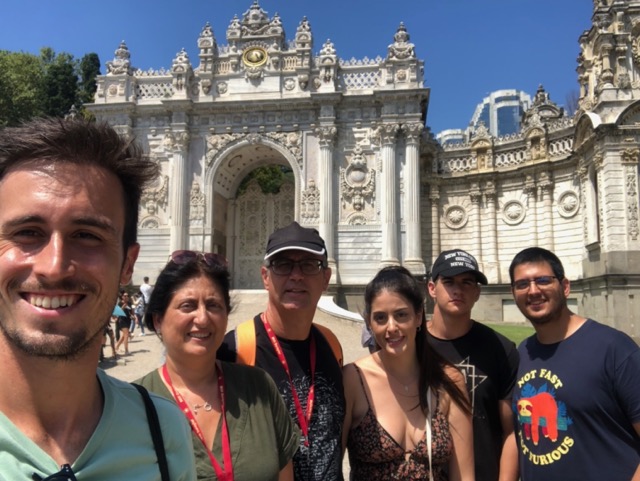 Dolmabahçe-Puerta del Sultán (desde el jardín)